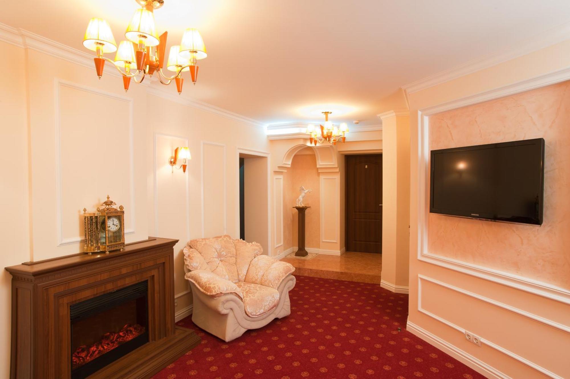 7 Sky Hotel Klinicheskaya Street Kijev Kültér fotó